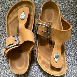 Birkenstock Tan Sandals with Suede Finish and Toe Loop